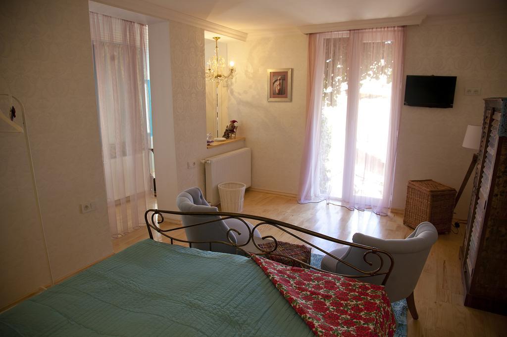 Apartment In Old تبليسي الغرفة الصورة